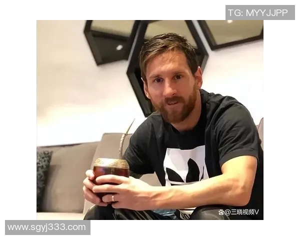 中国足球最耀眼球星的传奇历程与辉煌时刻回顾